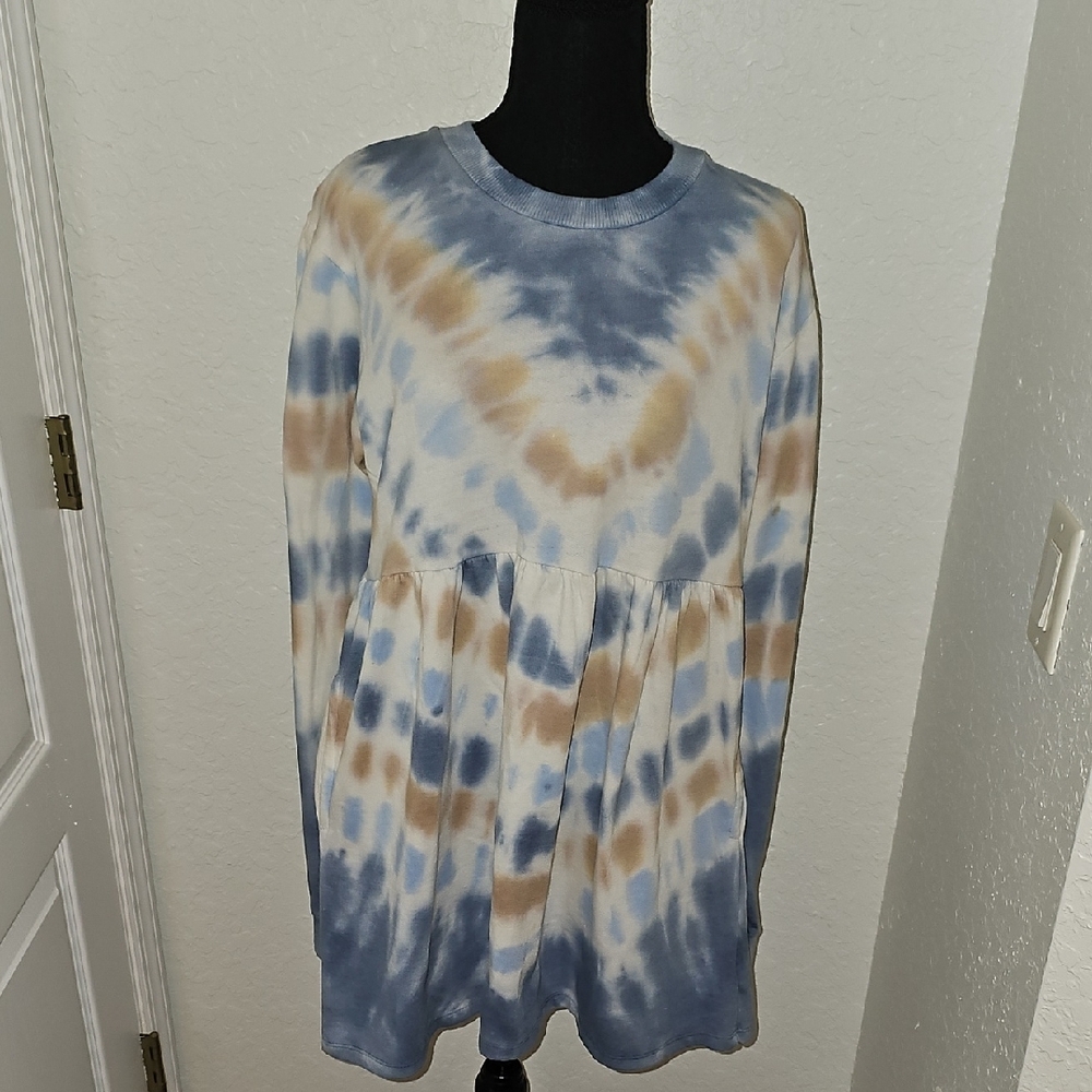 Tie-Dye Long Sleeve Midi Dress - Picture 4 of 16